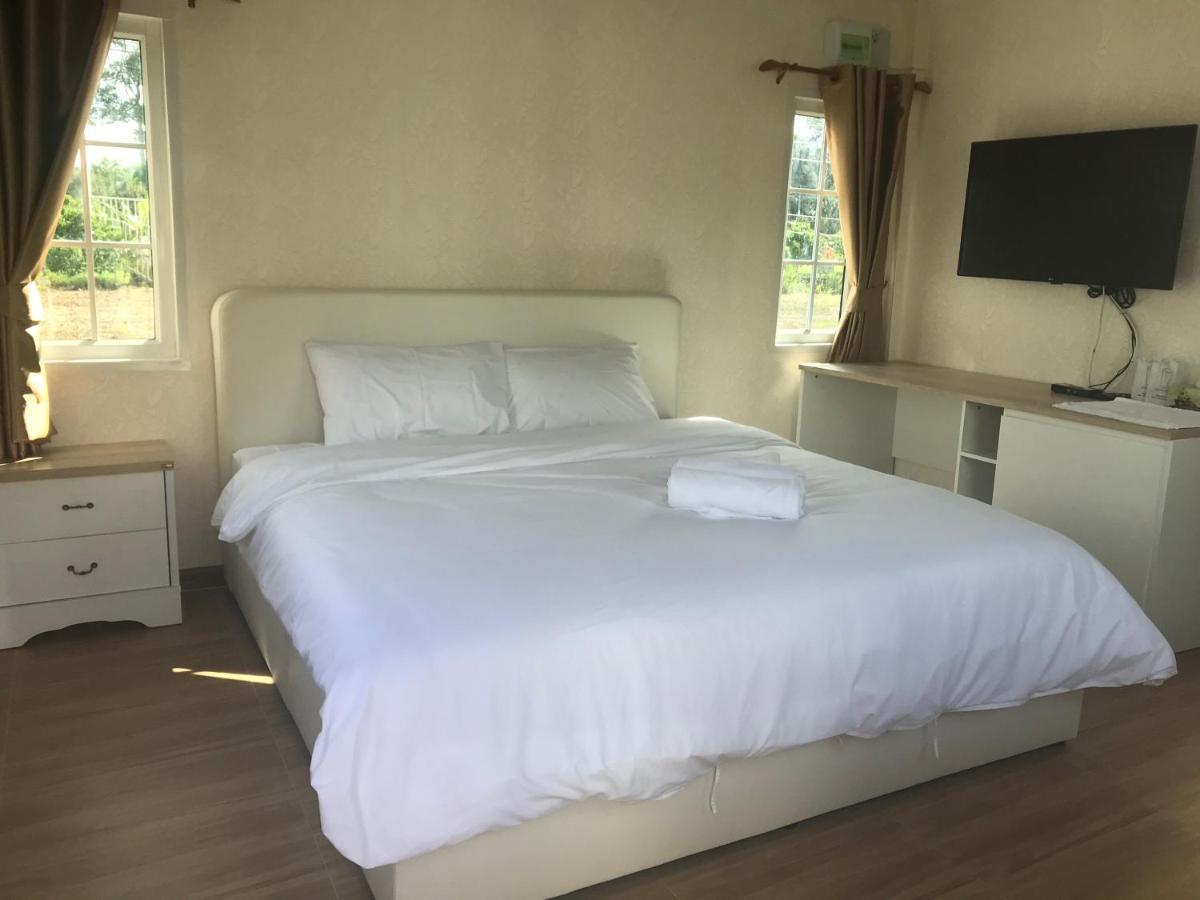 Evie Mae Resort Ban Cha-om Exterior foto
